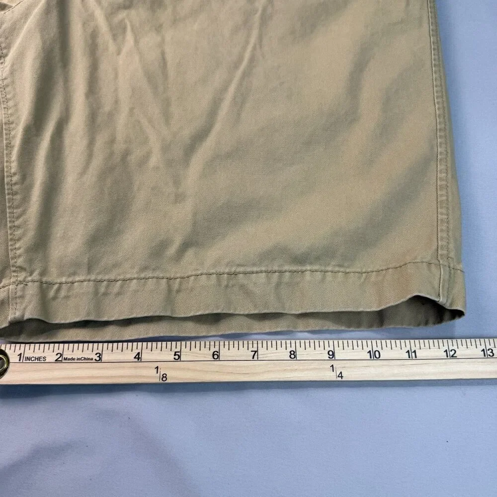 American Eagle Mens Longboard Flat Front Khaki Shorts Size 44 READ